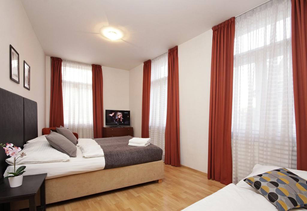 Theatre Residence Πράγα Εξωτερικό φωτογραφία
